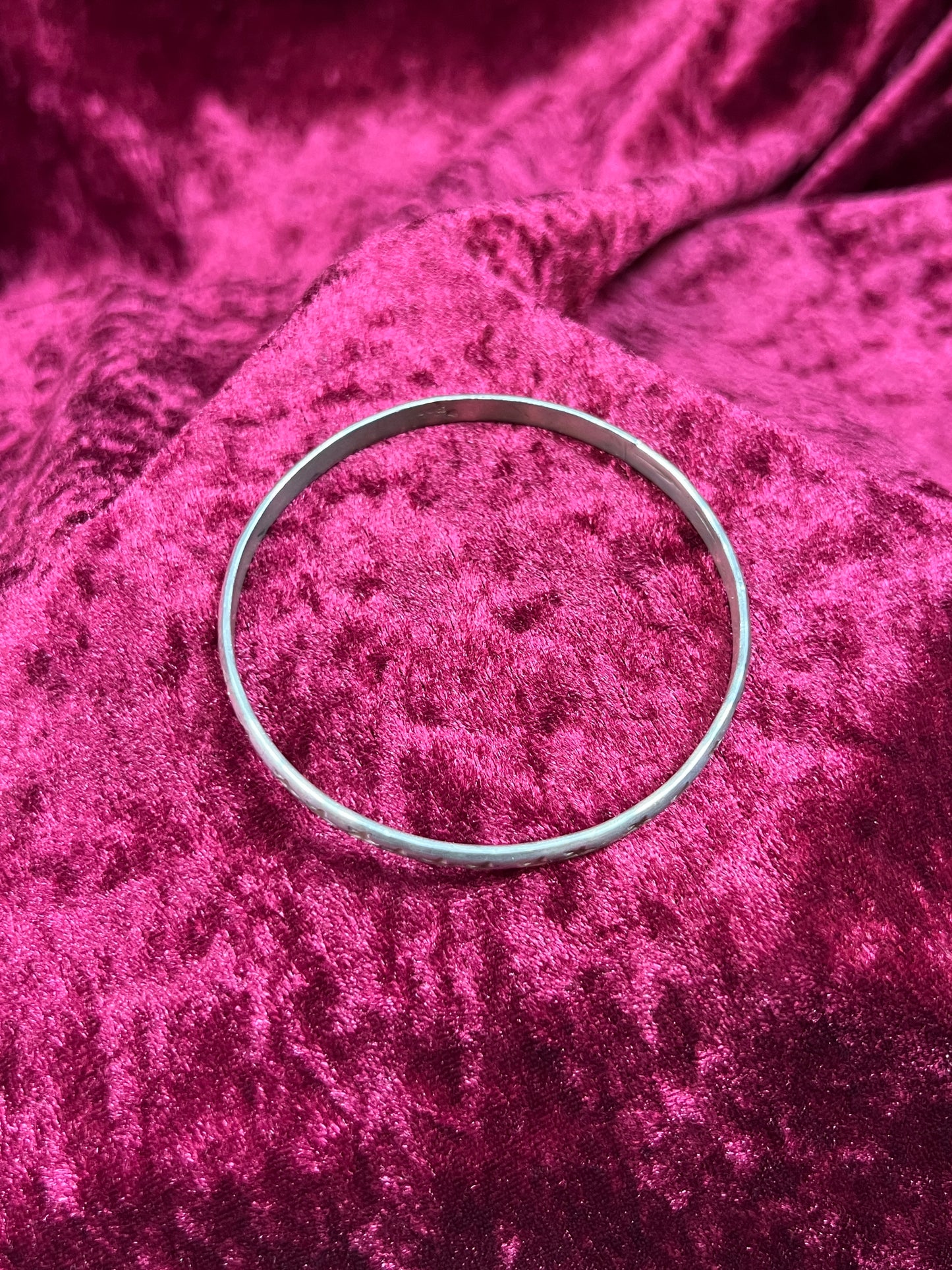 Vintage Jewelry - Bangle Bracelet - 925 Sterling Silver - Stamped Stars