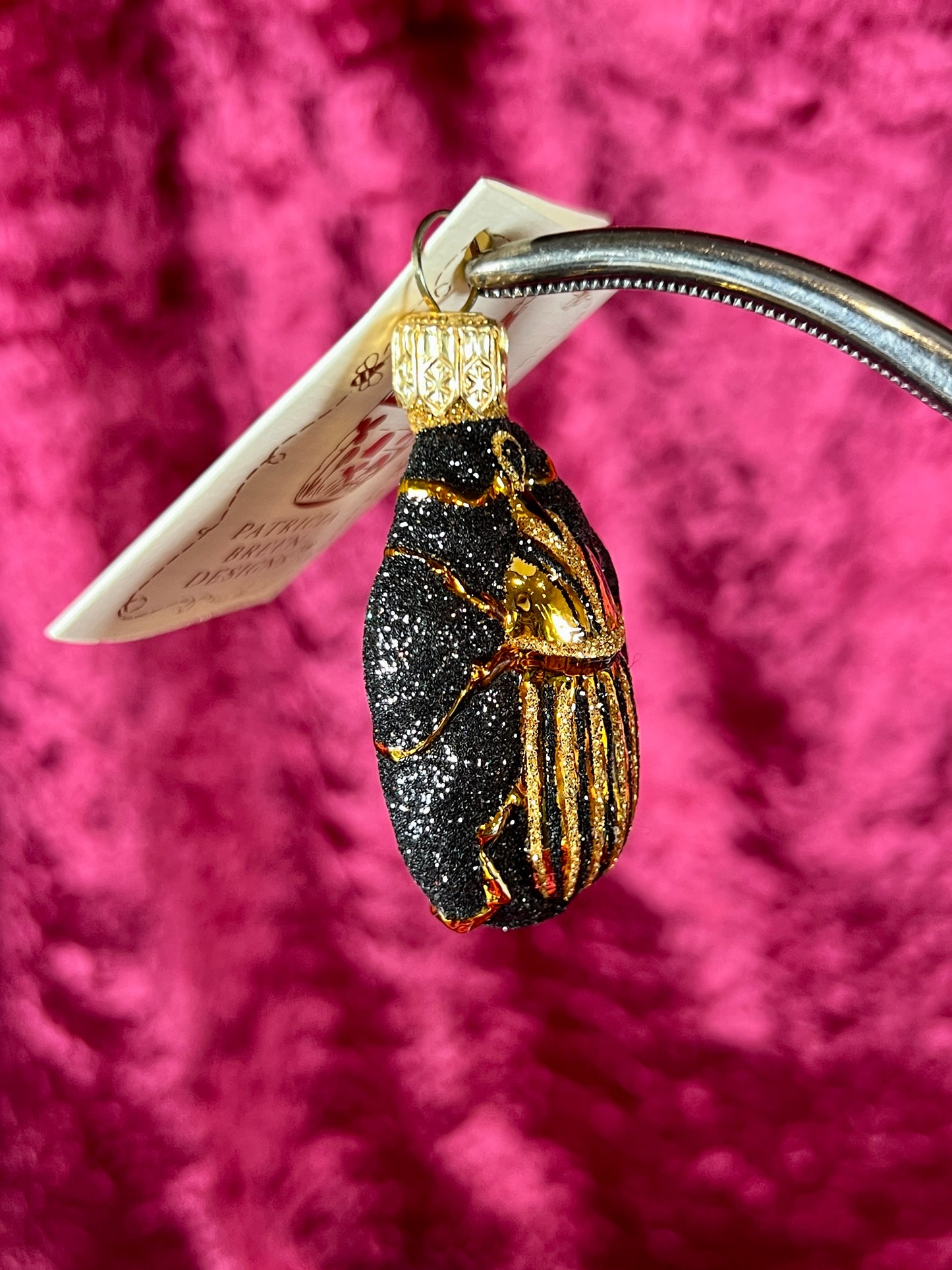 Vintage Christmas - Handblown Glass Ornament - Cleopatra's Scarab - Black and Gold - Patricia Breen