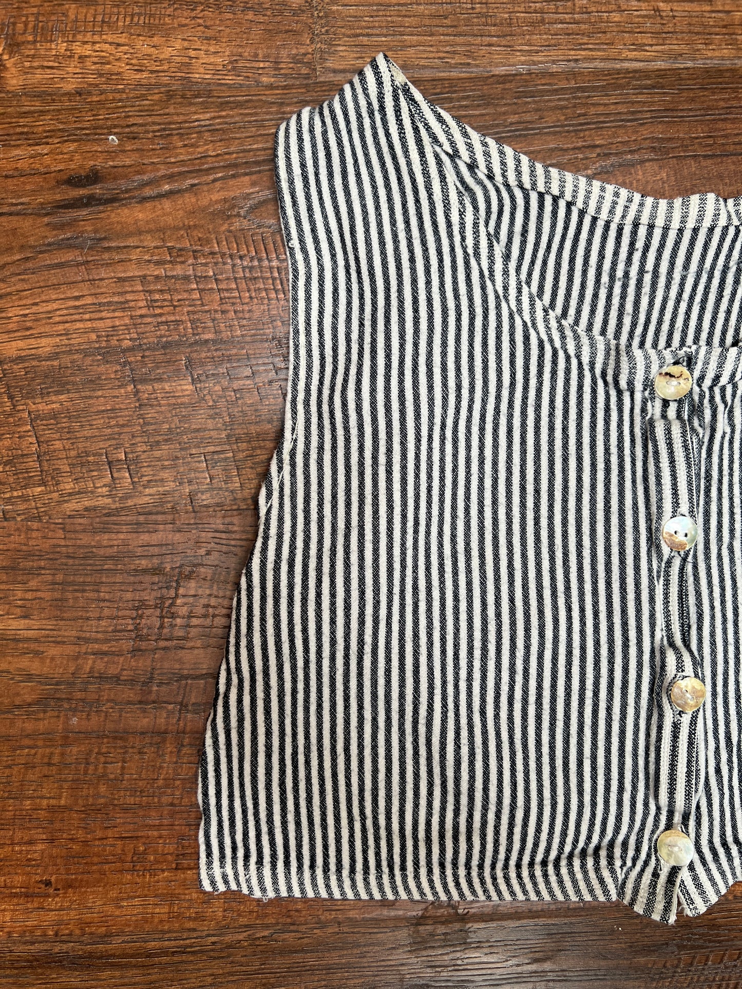 Clothing - Tank Crop Top - Black And White Stripes - Medium