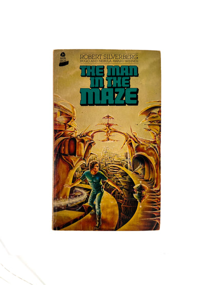 Vintage Paperback - The Man In The Maze - Robert Silverberg - 1969