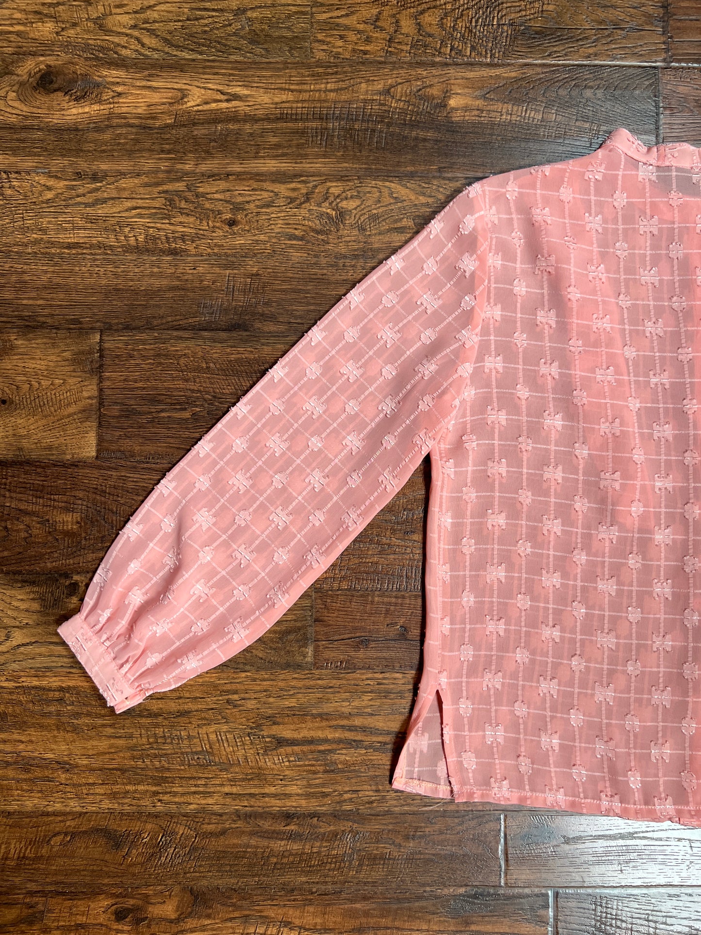 Vintage Clothing - Semi-Sheer Textured Blouse - Peach Pink - Medium