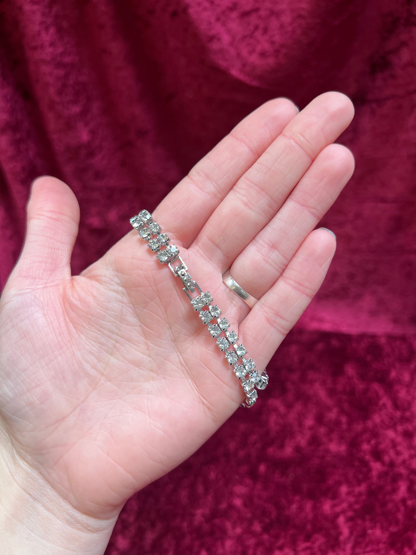Vintage Jewelry - Tennis Bracelet - Round Cut Clear Rhinestones - Flower Center - 6.75"