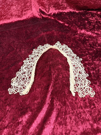 Vintage Lace Collar Set – Floral Openwork Detachable Trim
