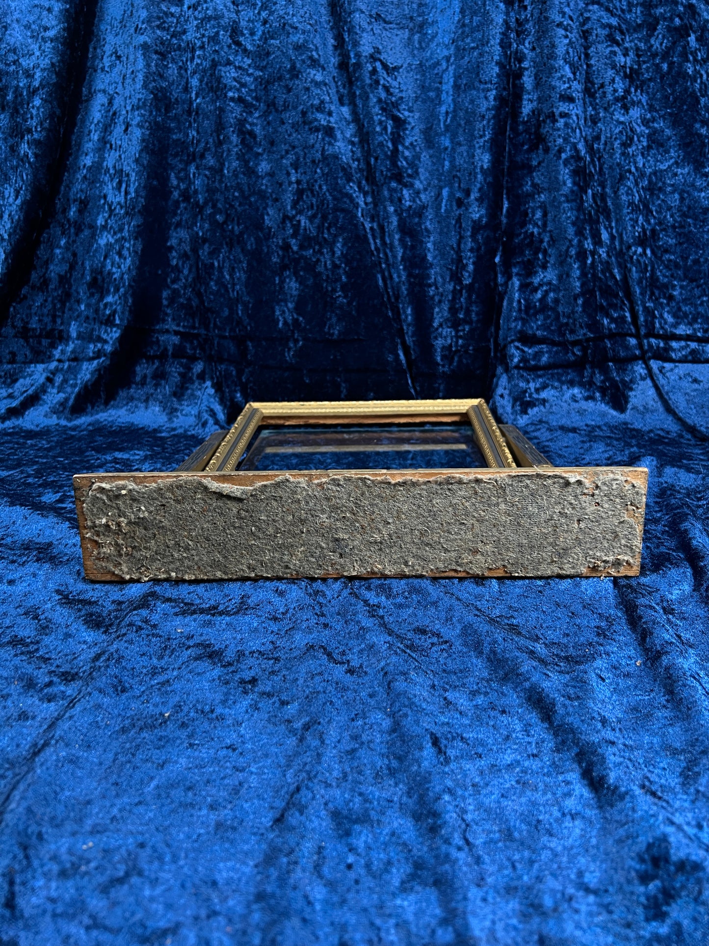 Antique Art Deco Picture Frame – Gold & Charcoal Ornate Tilt Design
