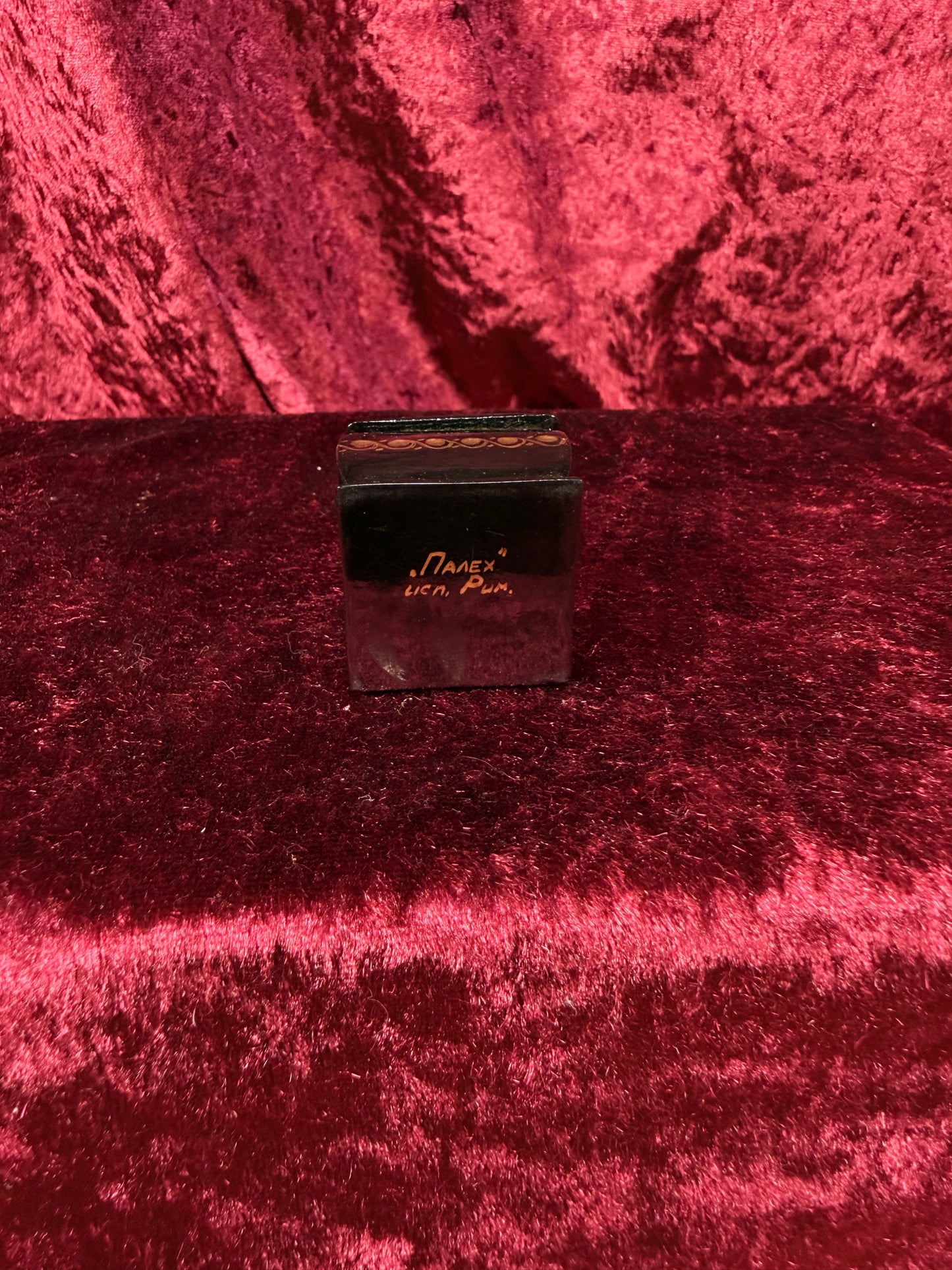 Vintage Miniature Lacquer Trinket Box – Portrait of a Young Woman - Alenushka Palekh Style