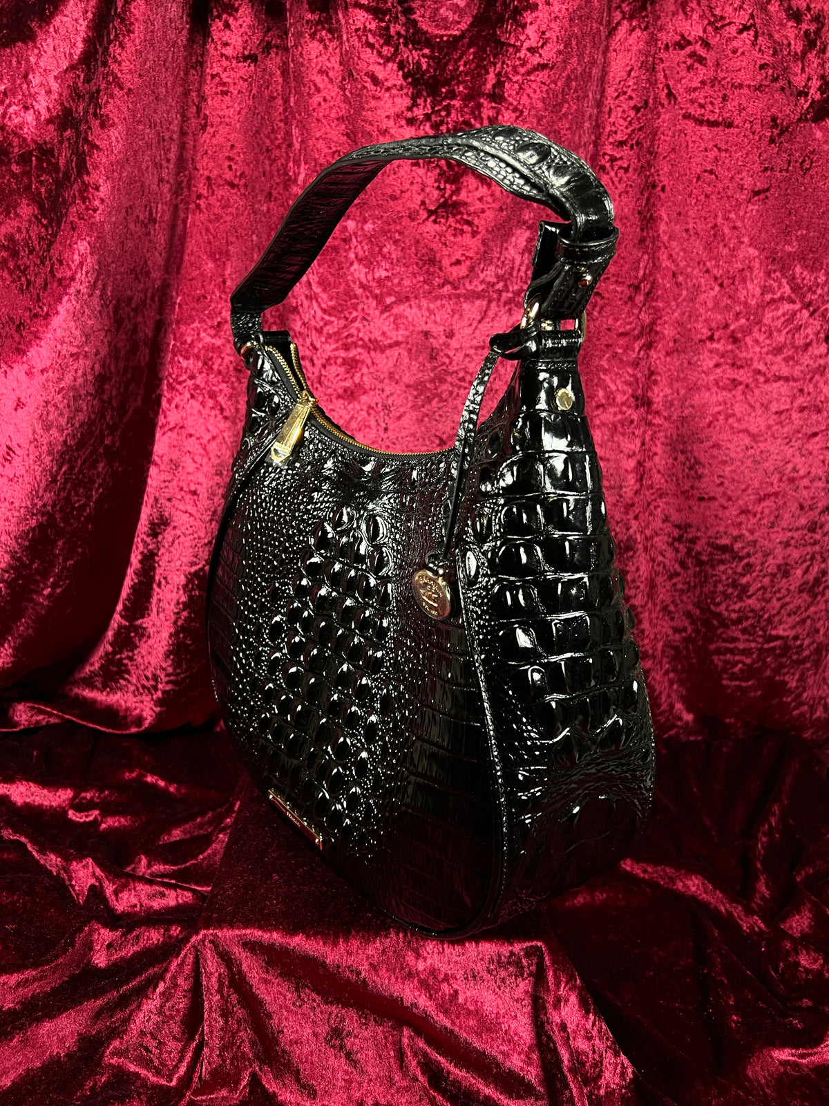 Vintage Brahmin Black Melbourne Leather Hobo Bag - Croc Embossed Shoulder Purse