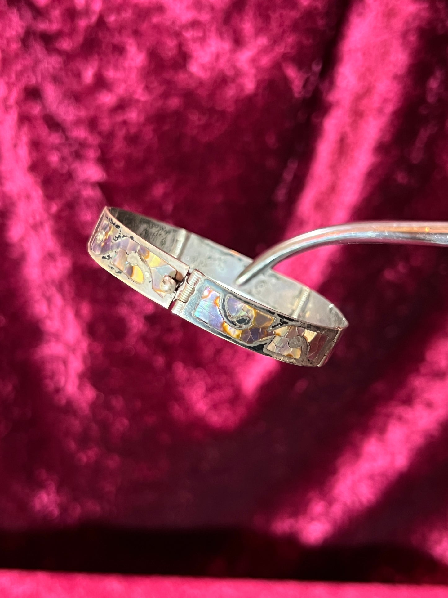 Vintage Jewelry - Bangle Bracelet - Sterling Silver - Inlaid Abalone Shell Panels - Mexico