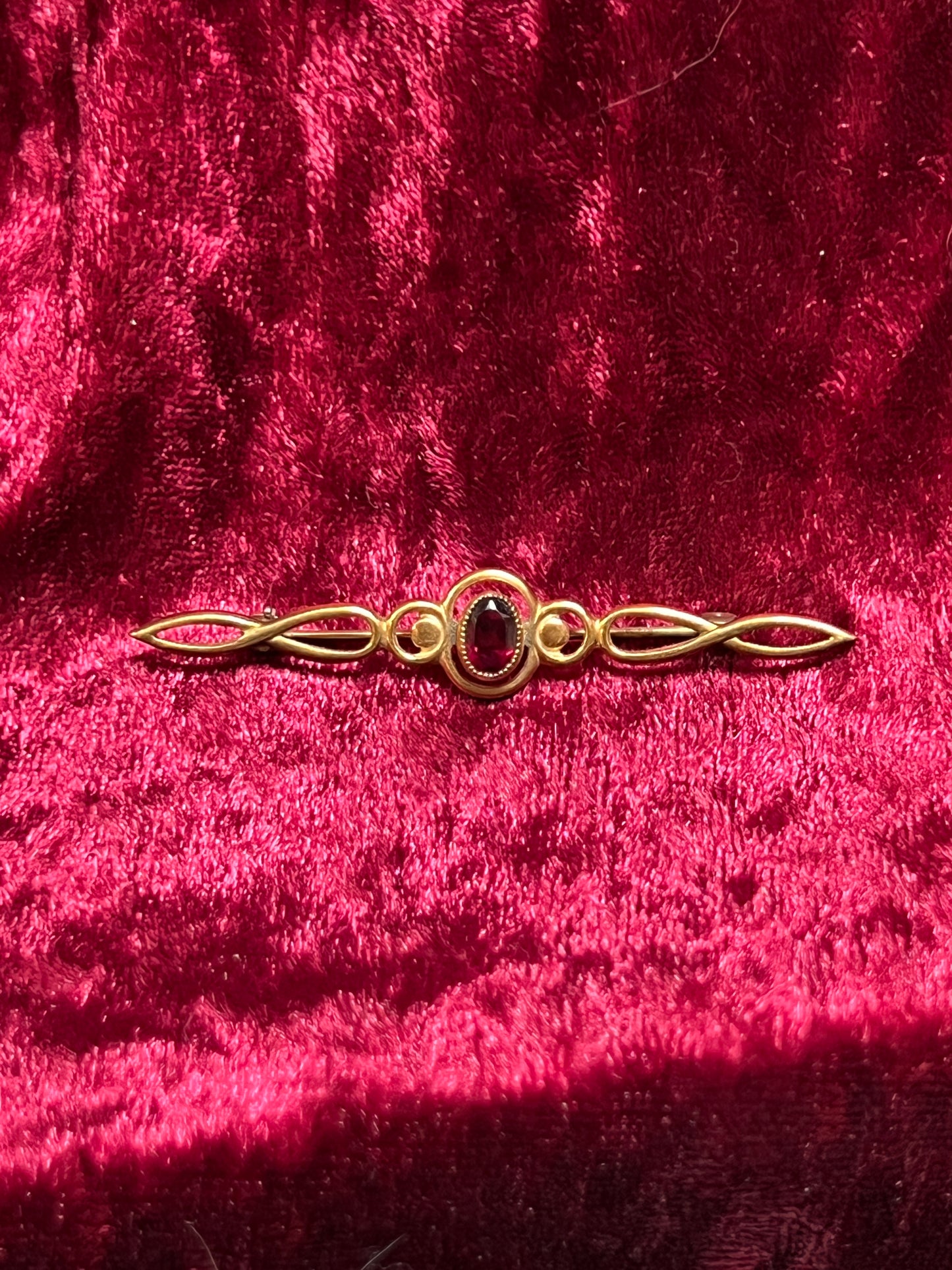 Vintage Jewelry - Brooch - 14KT Gold Filled - Curve Design - Red Faceted Gem