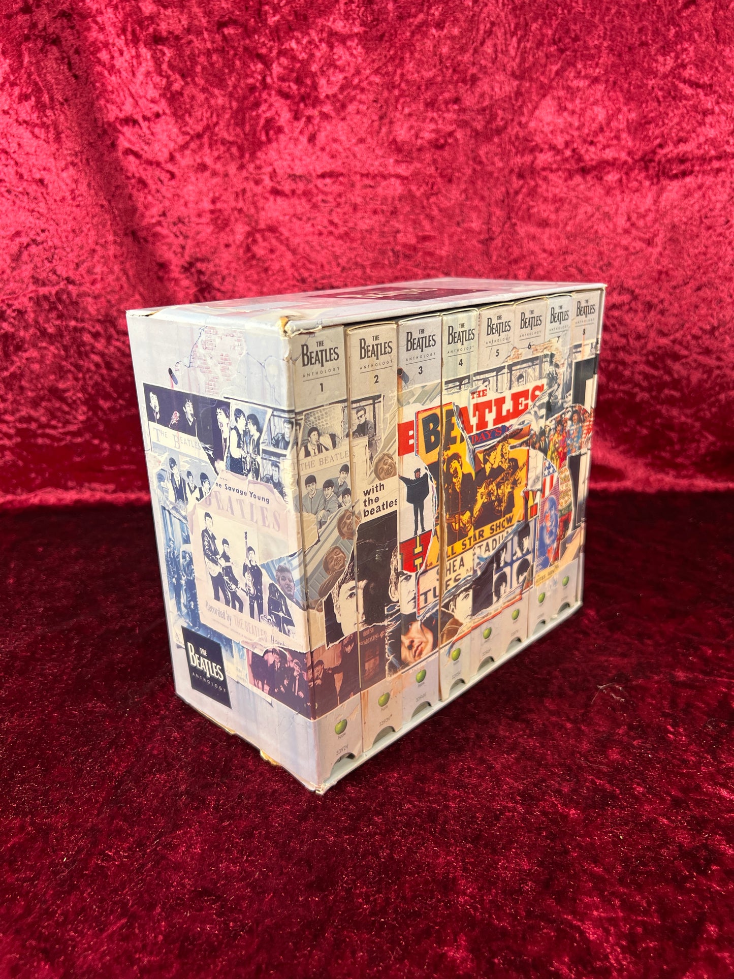 VHS Tape - 8-Tape Box Set - The Beatles Anthology - 1996