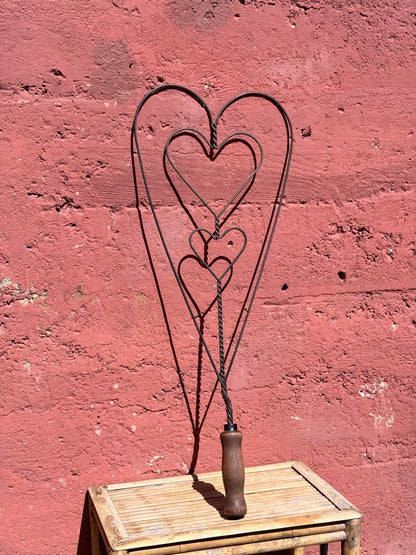 Vintage Wire Blanket Beater – Triple Heart Primitive Design