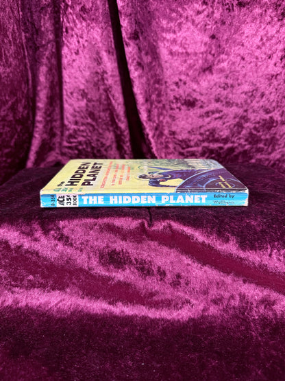 Vintage The Hidden Planet Edited by Donald A. Wollheim 1959 Ace Paperback Science Fiction Anthology