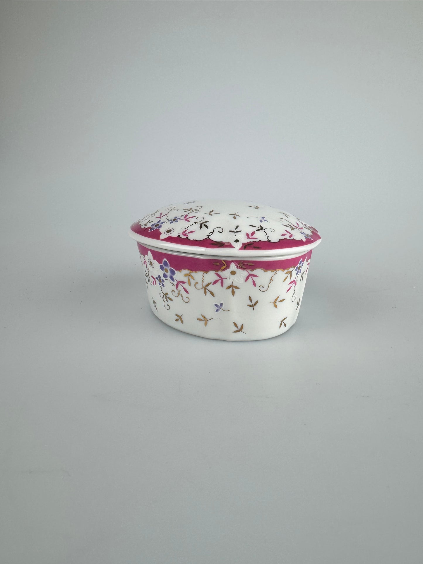 Vintage Oval Floral Trinket Box with Lid