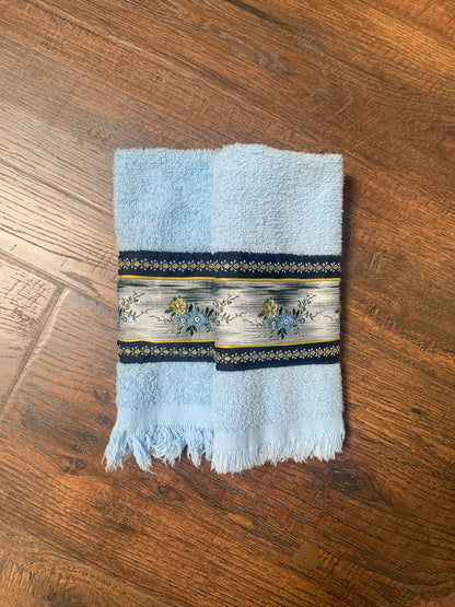 Vintage Dundee Decorative Hand Towel Set - Baby Blue with Floral Ribbon