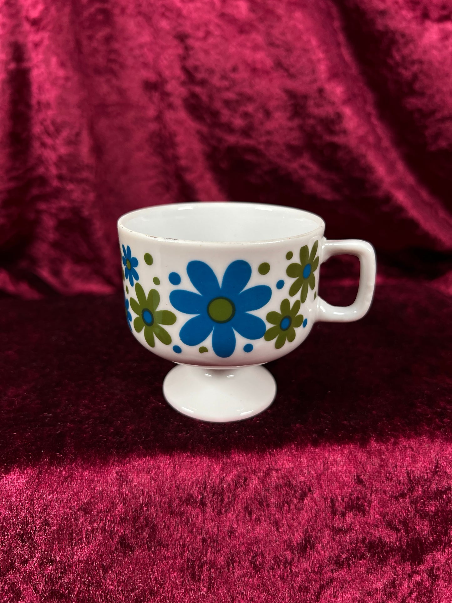 Vintage 1970s Pedestal Mug & Saucer Mismatched Set - Groovy Blue Green Daisies