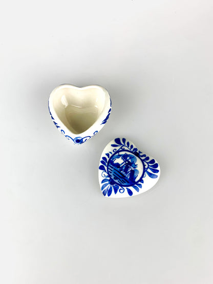 Vintage Royal Delft Porcelain Hand Painted Heart Shaped Trinket Box - Delfts Blue - Made In Holland