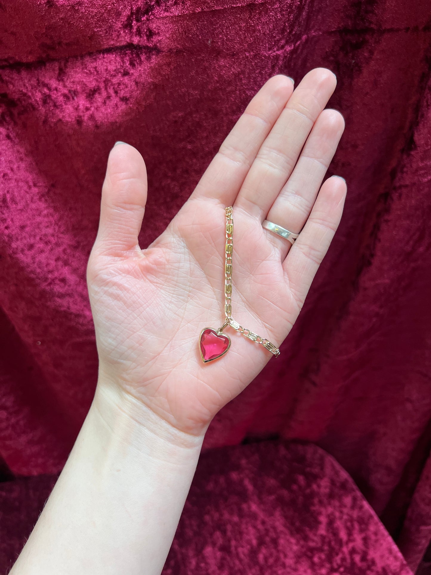 Vintage Jewelry - Bracelet - Gold Tone Metal - Pink Heart Pendant - Germany