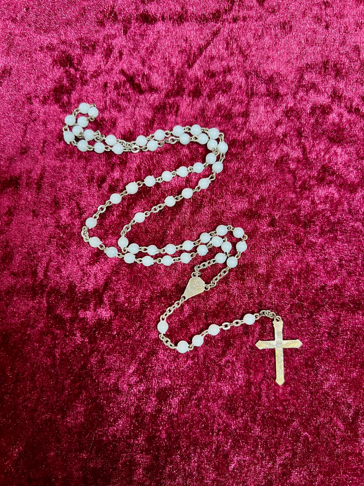 Vintage Jewelry - Rosary Beads - Shiny White Beads - Brass Tone Cross - 12.75"
