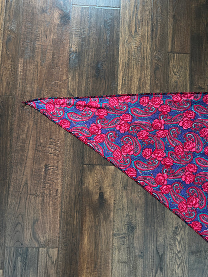 Vintage Floral Paisley Triangle Scarf - Pink and Purple Paisley Rose Shoulder Wrap