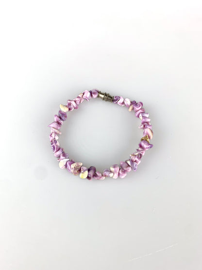 Vintage Lavender Puka Shell Bracelet - 6 3/4"