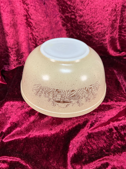 Vintage Kitchen - Mixing Bowl - Forest Fancies Mushrooms - Pyrex - 2.5L