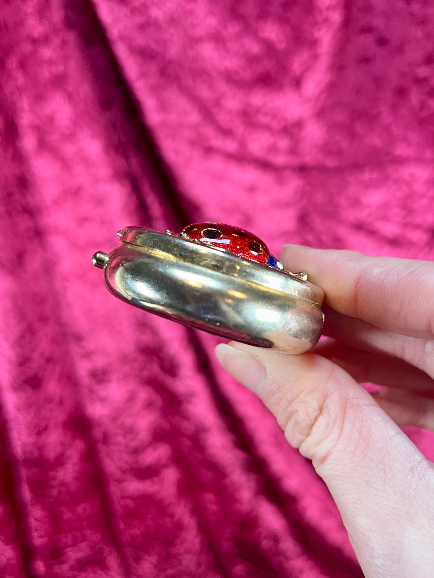 Vintage Vanity - 3-Compartment Pill Box - Gold Tone - Enamel Lid - Lady Bug