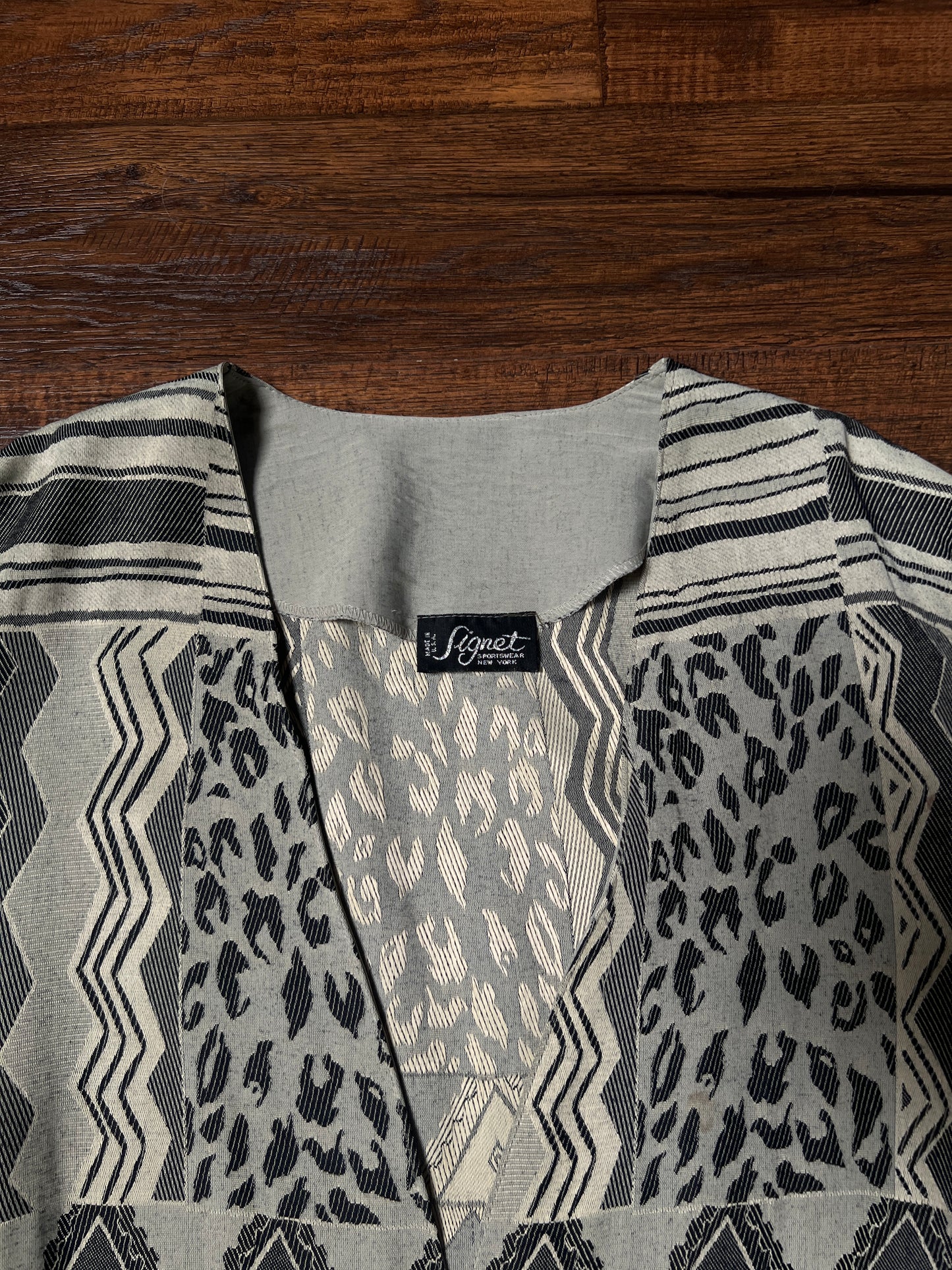 Vintage Signet Acetate Rayon Lightweight Jacket – Geometric Animal Print – Medium