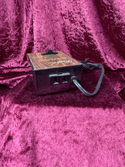 Vintage Random Lamp Timer – Faux Wood Home Security Timer