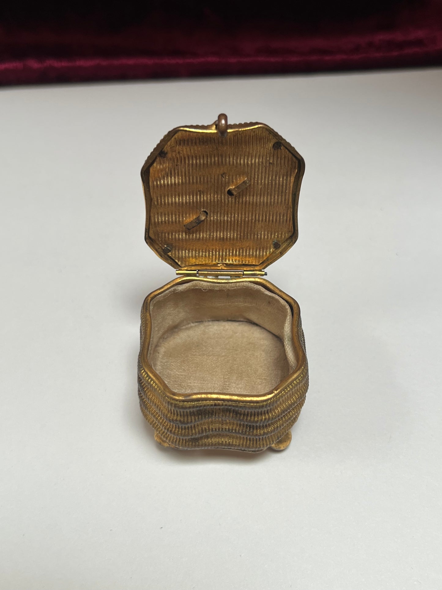 Vintage Trinket Box - Footed Ring Box - Red Leaf Lid - Brass Curved Design