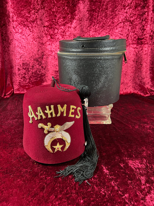 Vintage Oddities - Free Mason / Shriner Felt Fez with Hat Box - Wolf-Brown Inc.