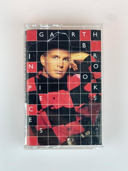 Cassette Tape - Garth Brooks - In pieces - 1993