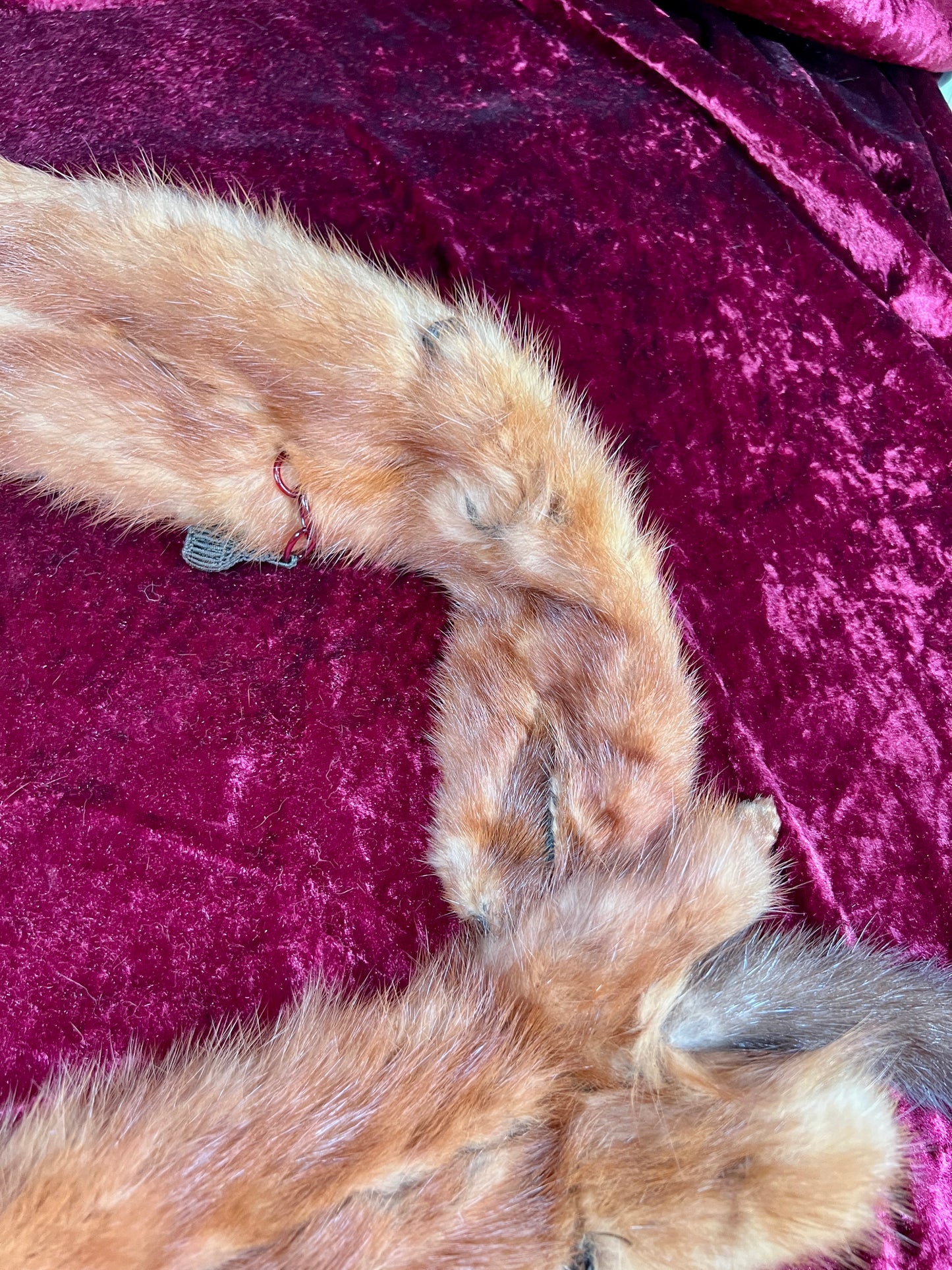 Vintage Fur Shoulder Wrap Stole – Four Red Foxes - 51"