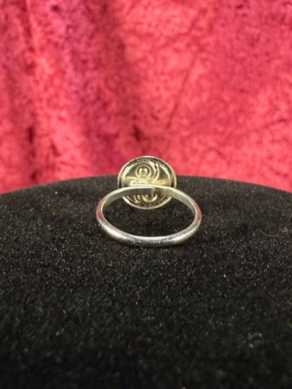 Vintage Novelty Ring – Yin Yang Enamel - Silver Tone Slim Band