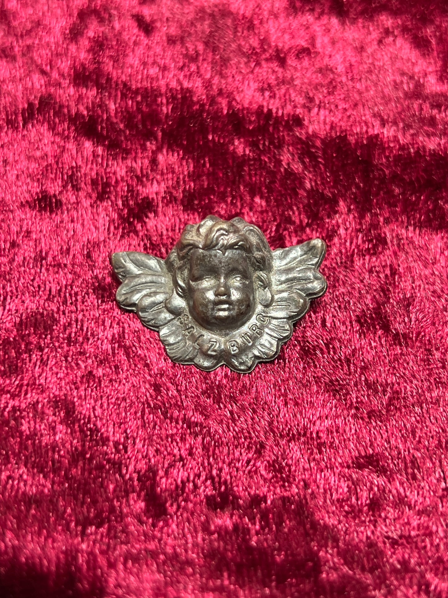 Vintage Jewelry - Brooch - Pewter - Winged Cherub - Salzburg