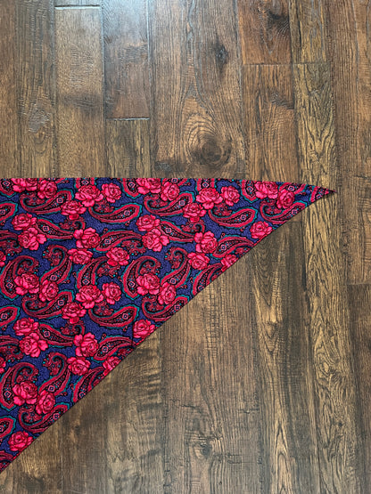 Vintage Floral Paisley Triangle Scarf - Pink and Purple Paisley Rose Shoulder Wrap