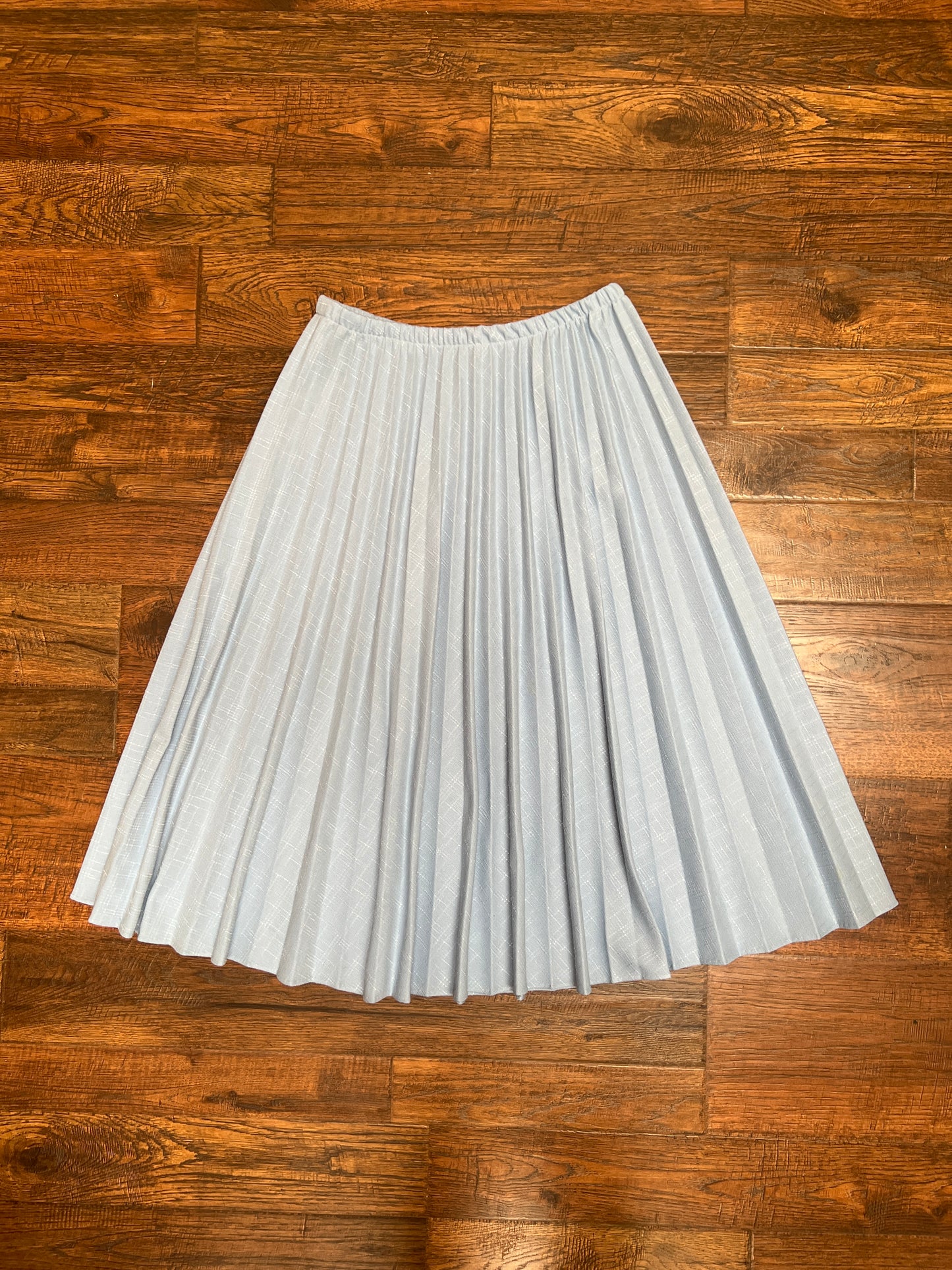 Vintage Clothing - Below The Knee Pleated Skirt - Sky Blue - X-Large