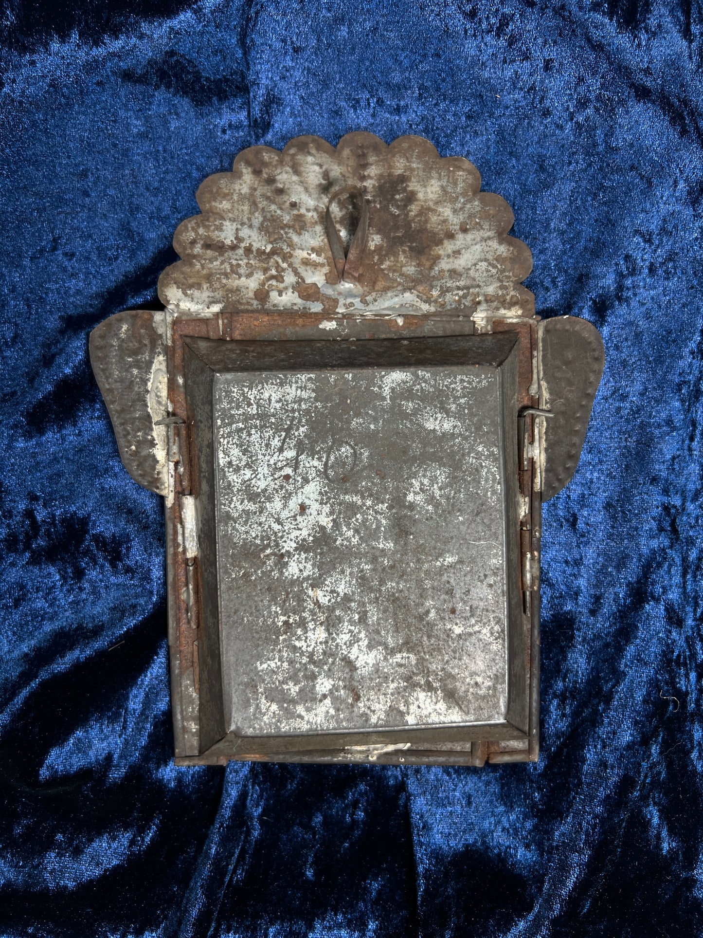 Vintage Metal Religious Shadow Box – Crucifixion Dried Flower Folk Art Shrine