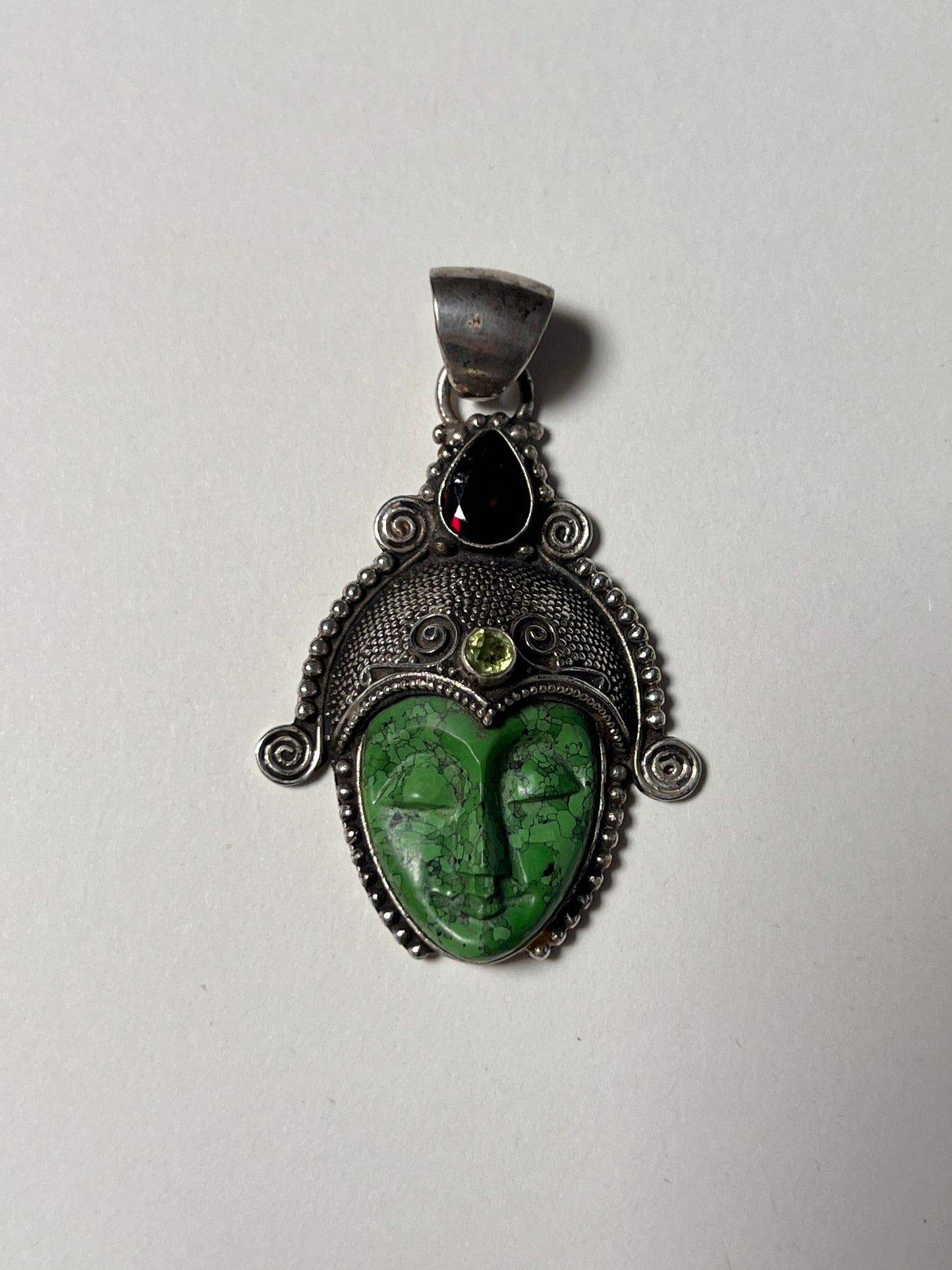Vintage Jewelry - 925 Sterling Silver Pendant - Carved Moon Face Goddess