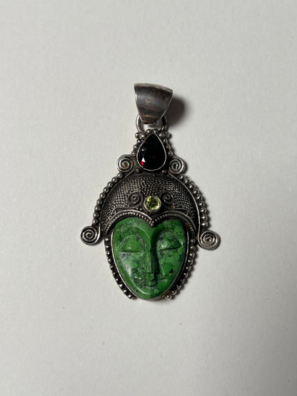 Vintage Jewelry - 925 Sterling Silver Pendant - Carved Moon Face Goddess