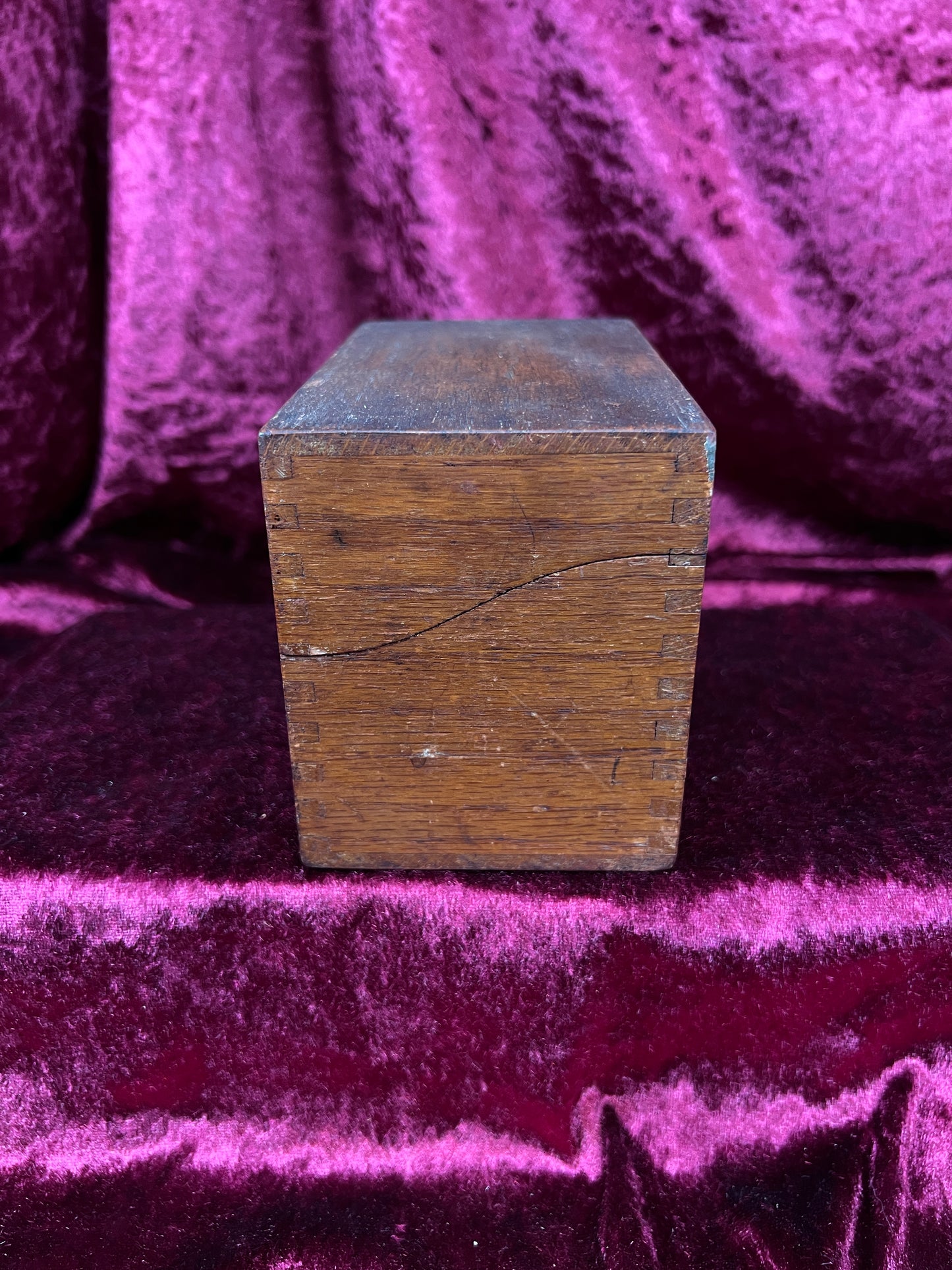 Vintage Oak Recipe Box - Dovetail Wood Kitchen Card Storage