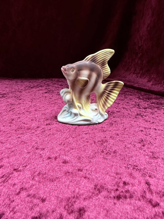 Vintage Porcelain Aquarium Fish – Midcentury Angelfish + Pastel Glaze