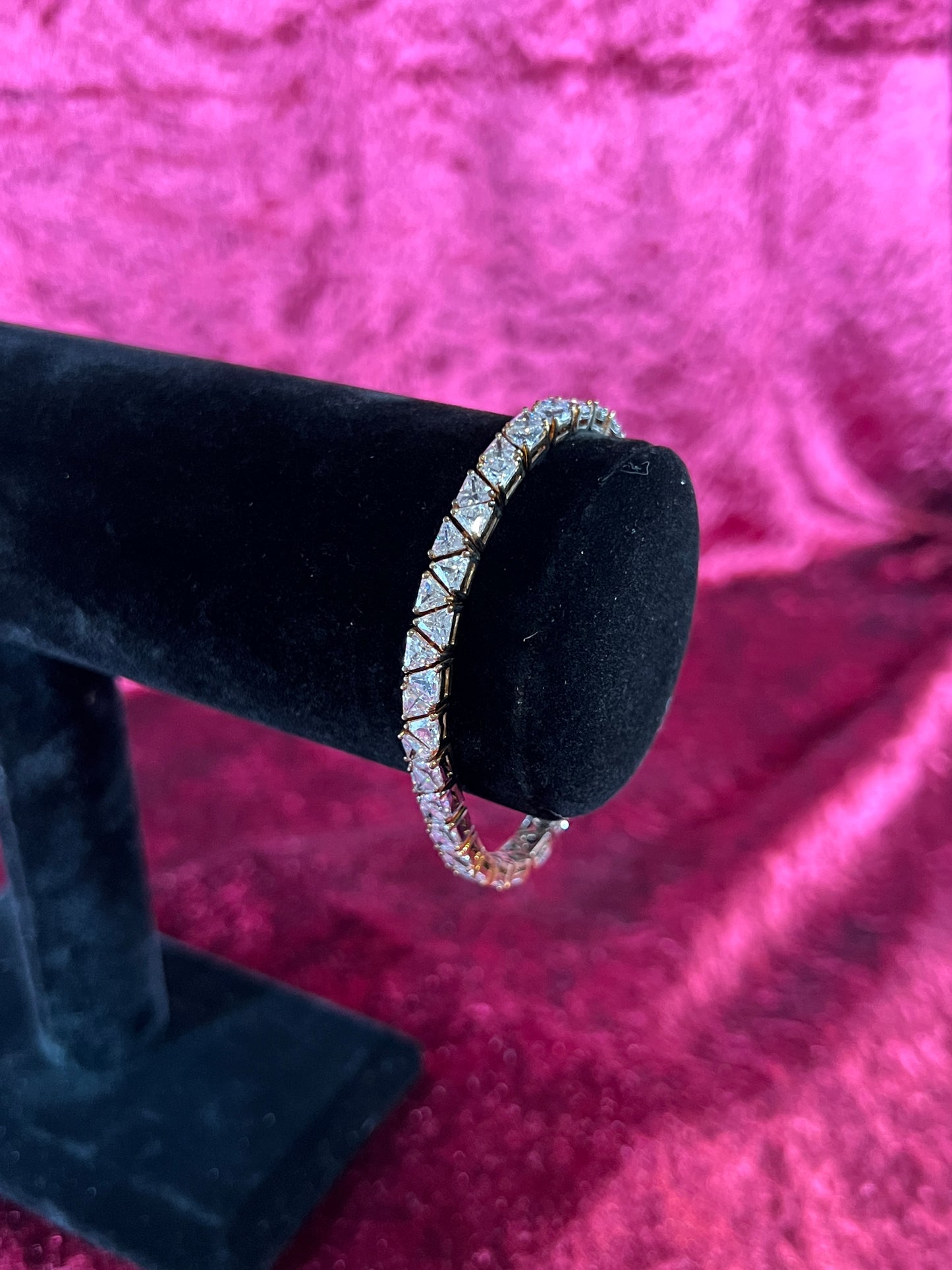 Vintage Jewelry - Tennis Bracelet - Silver Tone - Triangular Cubic Zirconia Stones  - 7.5"