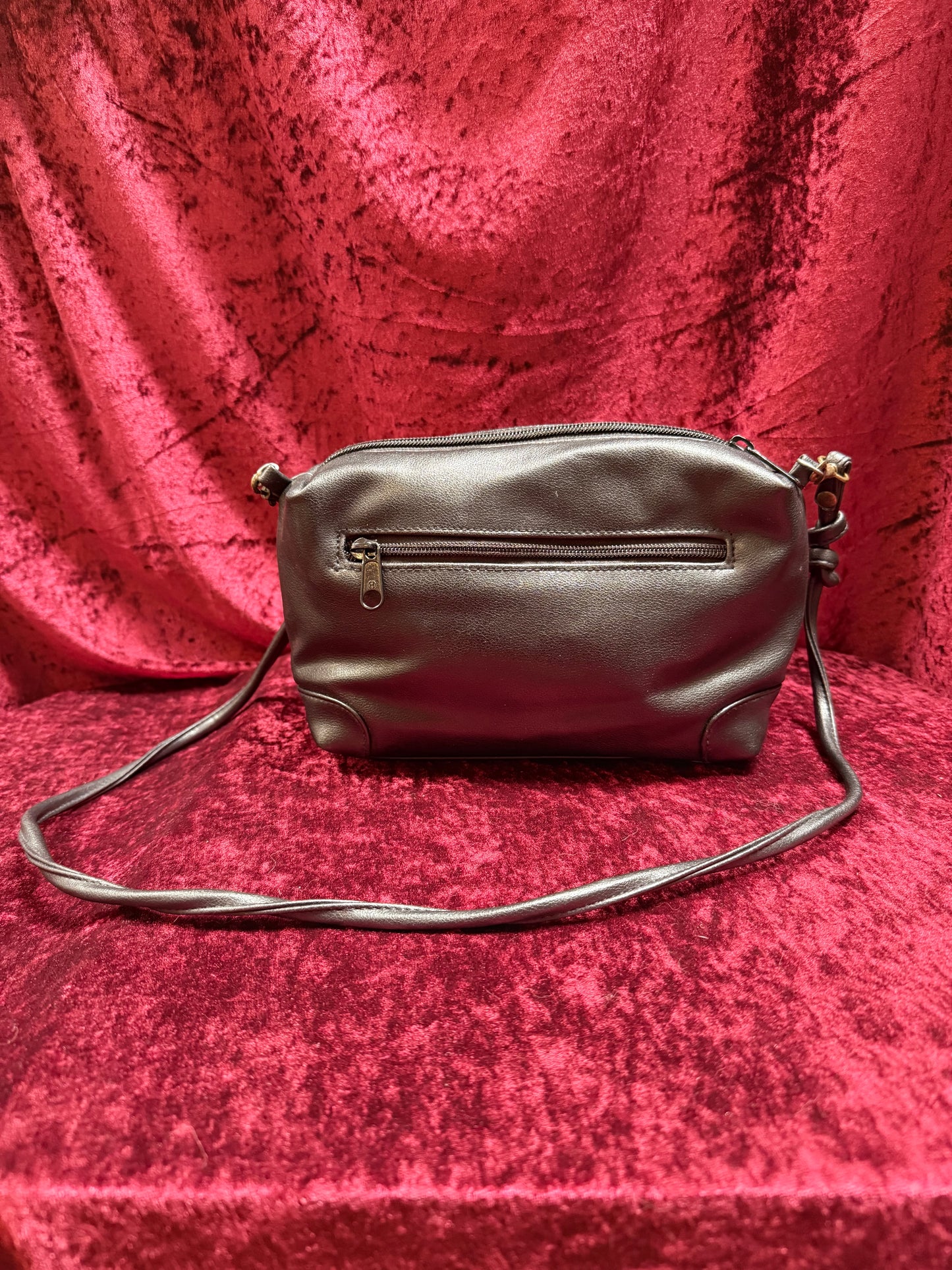 Vintage Accessories - Crossbody Purse - Black Leather - Perry Ellis America