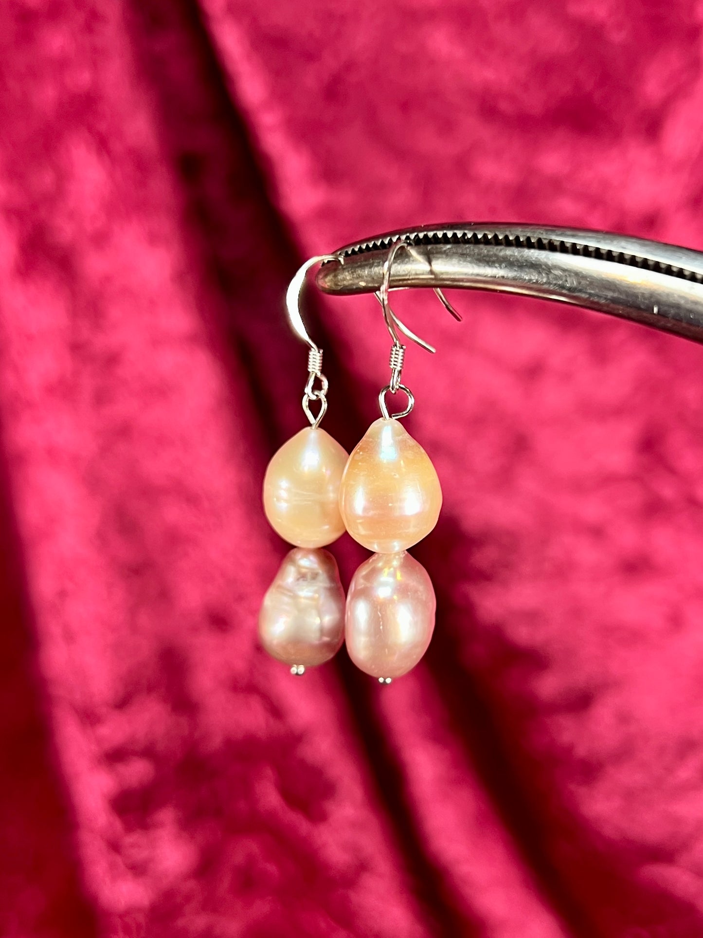 Vintage Jewelry - Dangle / Drop Earrings - 925 Silver - Freshwater Pearls - Purple and White