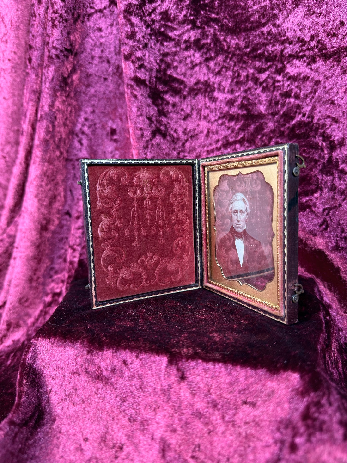Antique Daguerreotype Portrait in Leather Case – Civil War Era Gentleman Tin Type Photograph