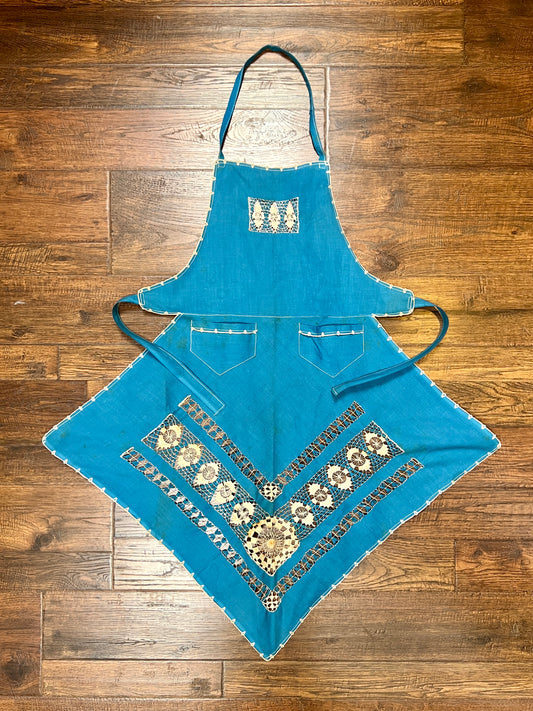 Vintage Cotton Tie Waist Pinafore Apron – Robins Egg Blue Cutwork Lace Embroidery