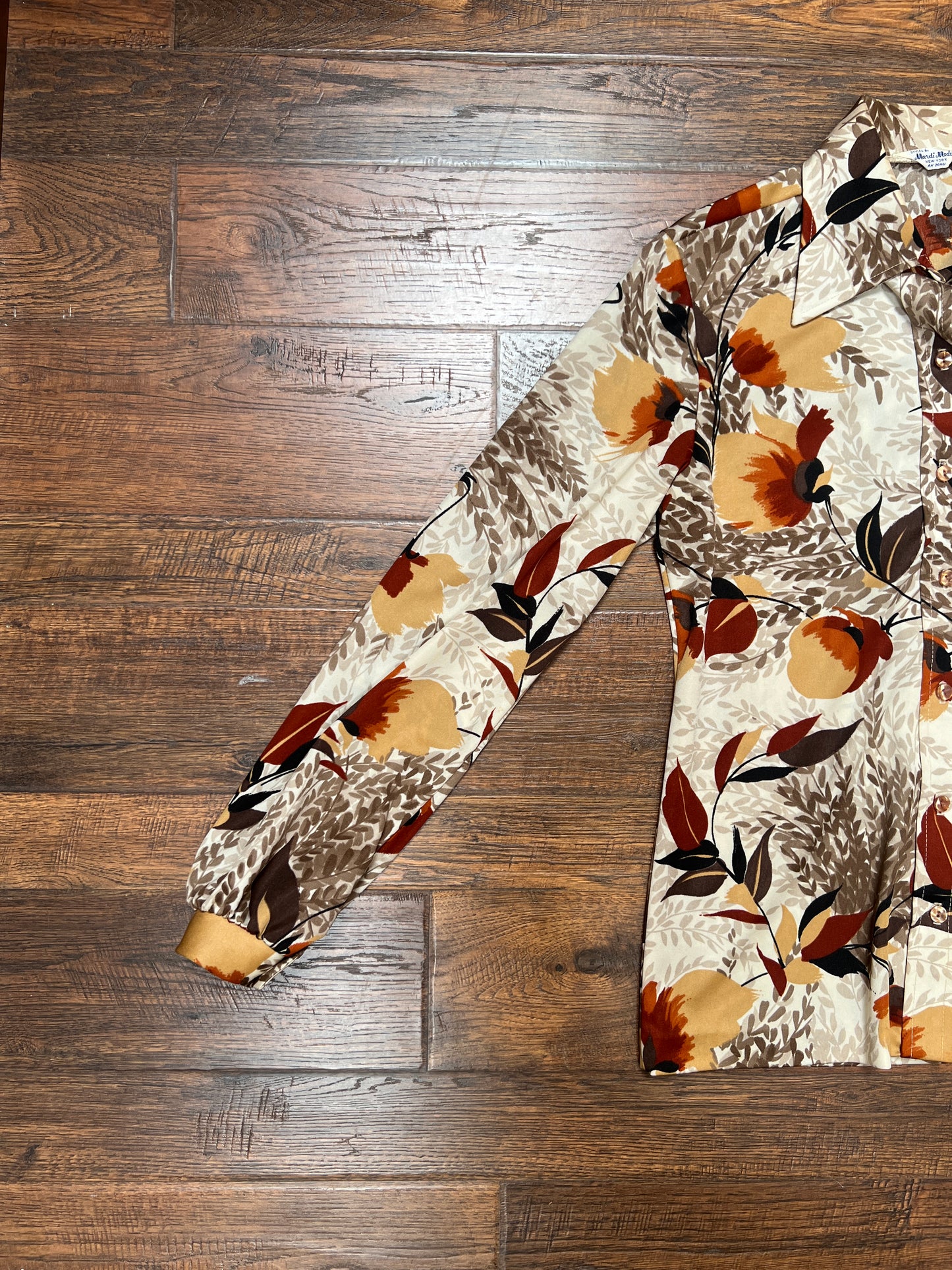 Vintage Clothing - 1970s Polyester Shirt - Autumn Flowers - Mardi Modes New York - Small