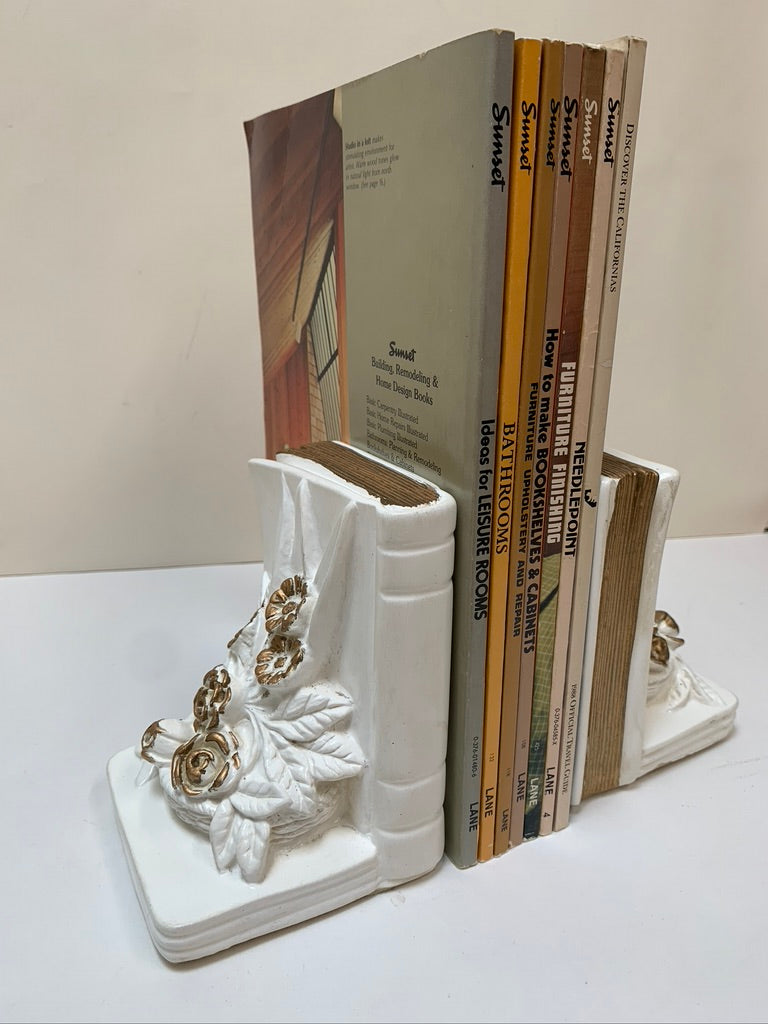 Universal Statuary Corp. Bookends