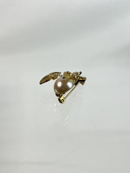 Vintage Jewelry - Brooch - Gold Tone Pearl Bumble Bee - Rhinestone Wings