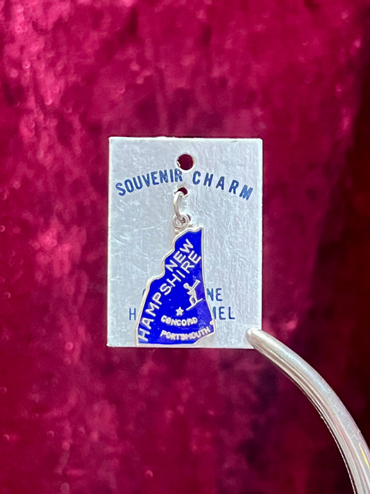 Vintage Jewelry - State Souvenir Pendant / Charm - New Hampshire - Cloisonné