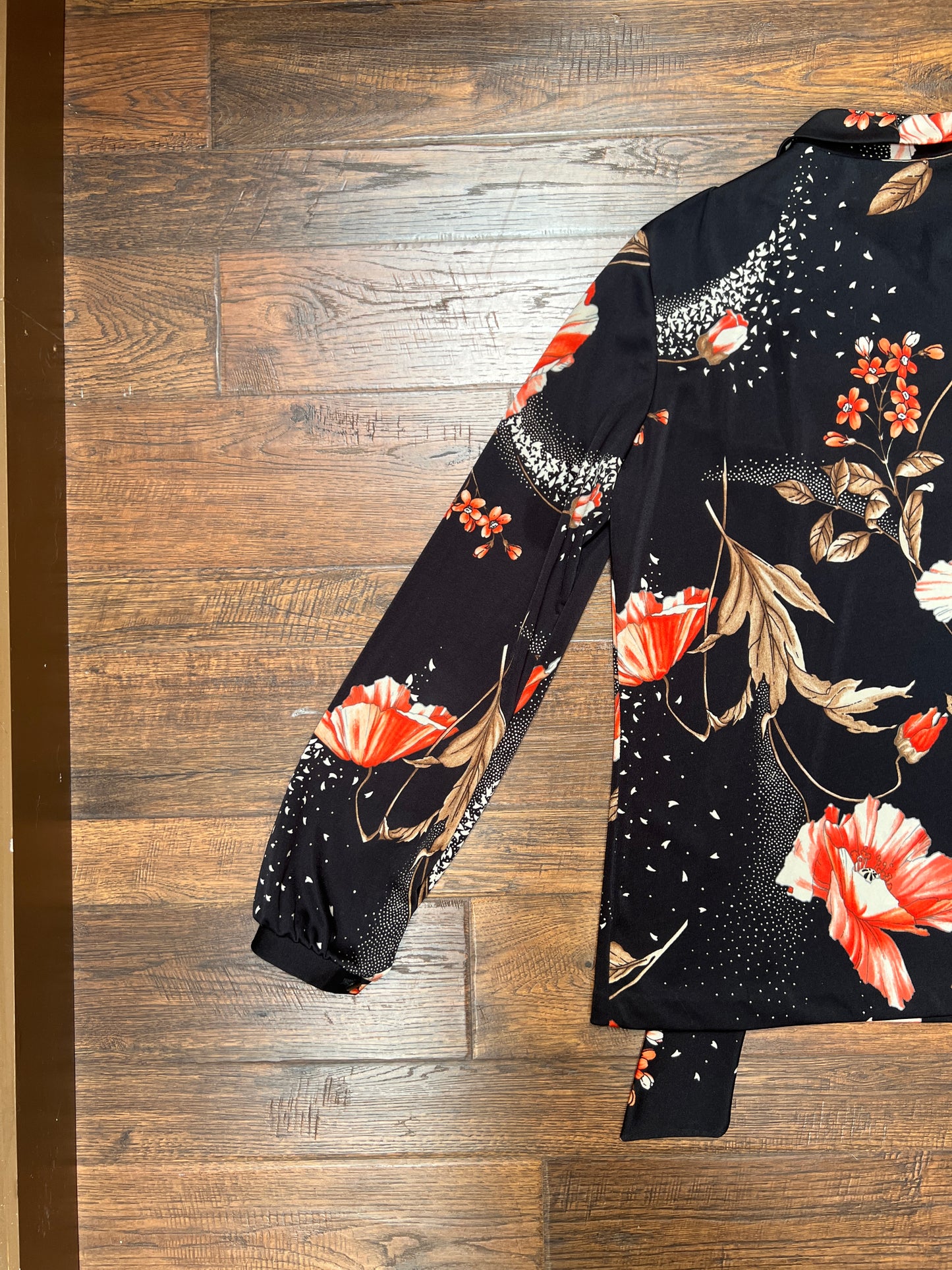 Vintage Clothing - 1970s Polyester Tie-Neck Blouse - Pink Flowers - Mardi Modes New York - Medium